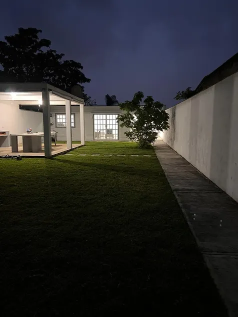 Enjoy this small house with a palapa and garden - Image 1