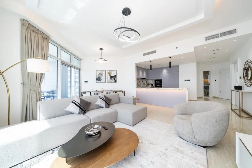 Upgraded Two Bedroom Apartment in Marina - Image 1