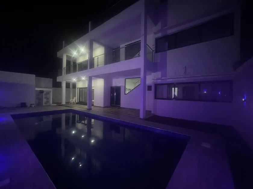 Villa piscine grand standing - Image 1