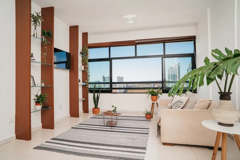 Comfortable and pleasant apartment in Vale do Sereno - Image 1