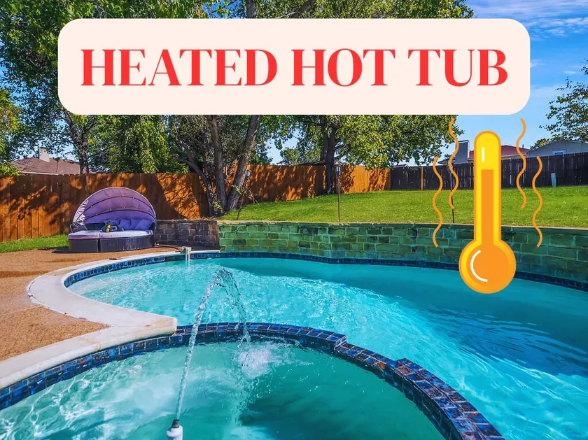 Hot Tub Family Game Room LUX Living Space - Image 1