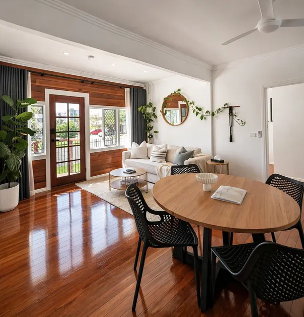 Mooloolaba Family Home l Beach 4 Min Walk l Pets! - Image 1