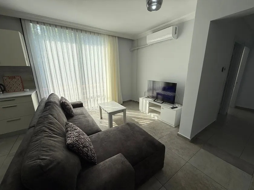 Kyrenia Center 4+1 Apartment Walking Distance to Casinos - Image 1