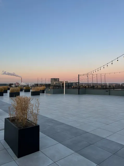 Rooftop close to EWR| Metlife| NYC - Image 1