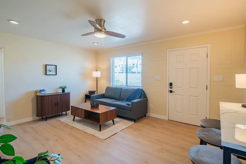 Pollux | 2bd/1bt Tempe Jewel - Image 1