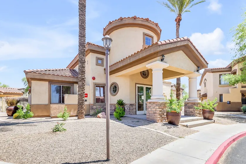 Mesa Central Escape –Pools, Spa, and more! - Image 1