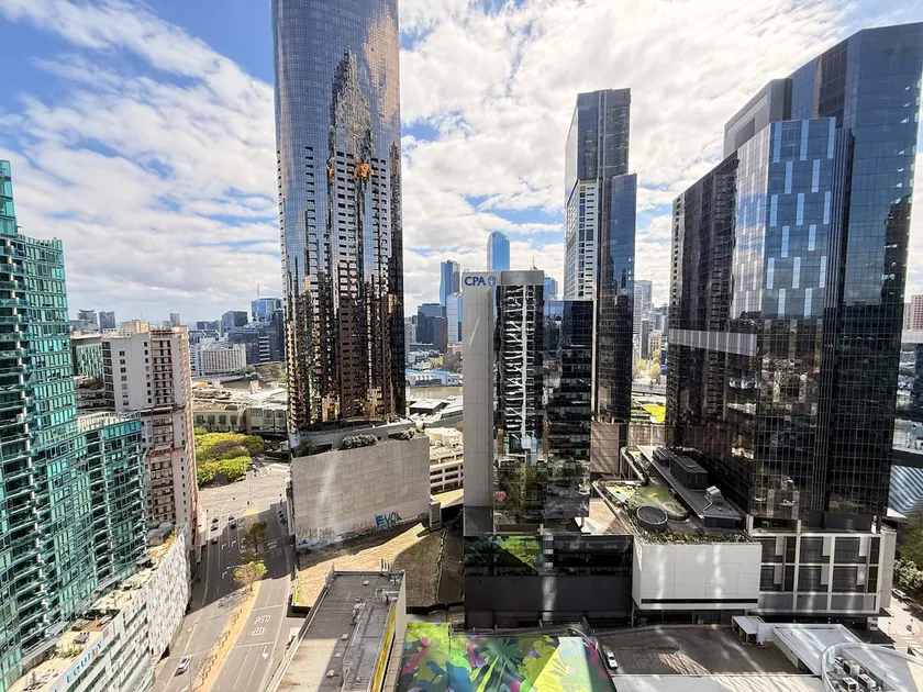 The Watermark—Southbank Sanctuary with Yarra Views - Image 1