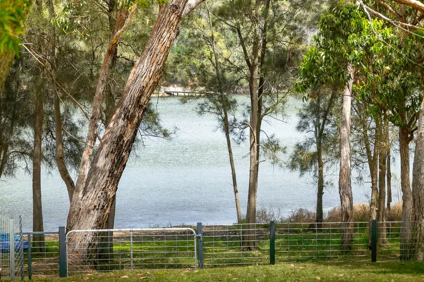 Waterfront on Wallaga - Image 1