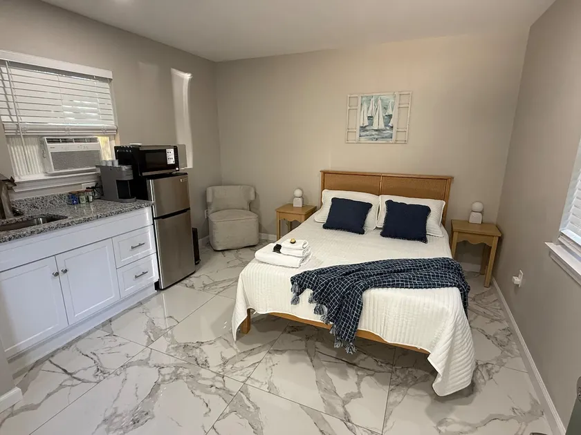 La Casita: studio near Downtown and NAS - Image 1