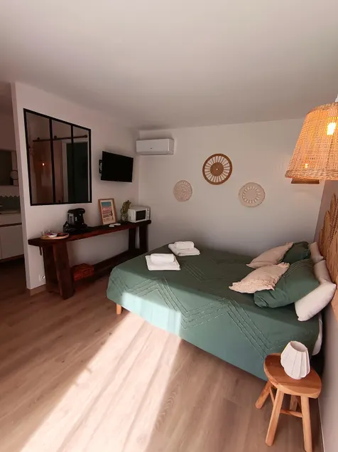 Cozy room - Image 1