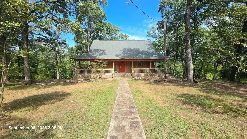 Cozy Cabin Greers Ferry Lake View - Image 1