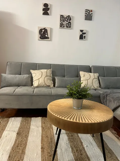 Leo and Lola's Villa - Image 1