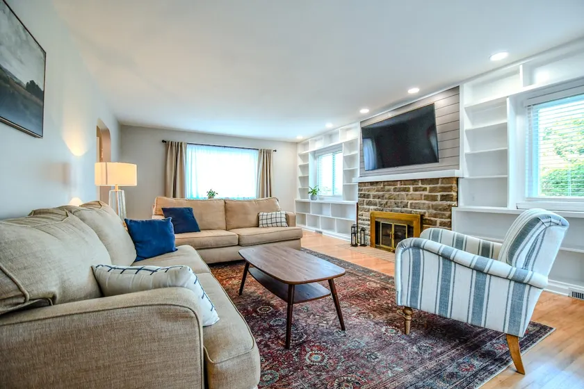 Cozy Cottage - Courthouse View - Image 1