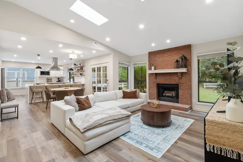 The Cozy Casa - Image 1