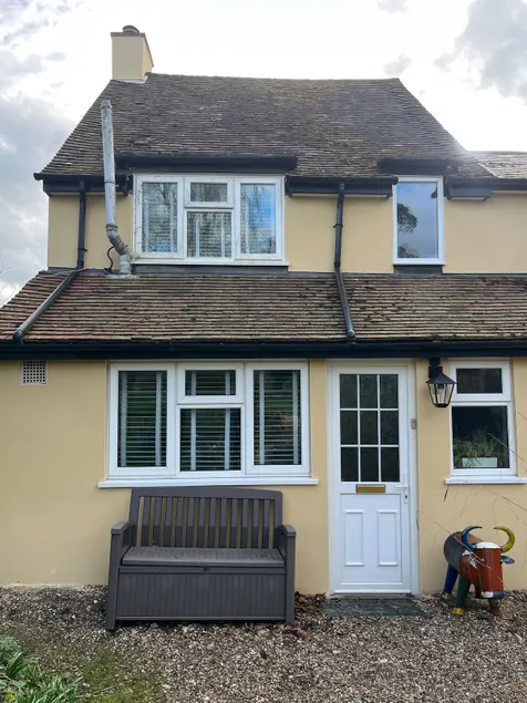 The Granary country cottage with private garden - Image 1
