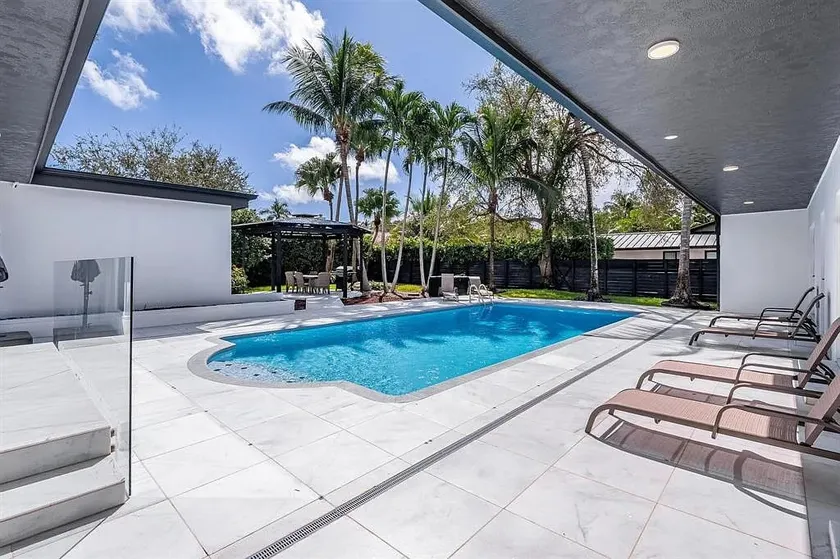 Guest Fav | 5BR Family Estate | Pool + Half Acre - Image 1