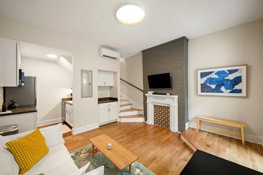 Hidden Gem 2BD w/ Patio, Near Findlay Market, UC - Image 1