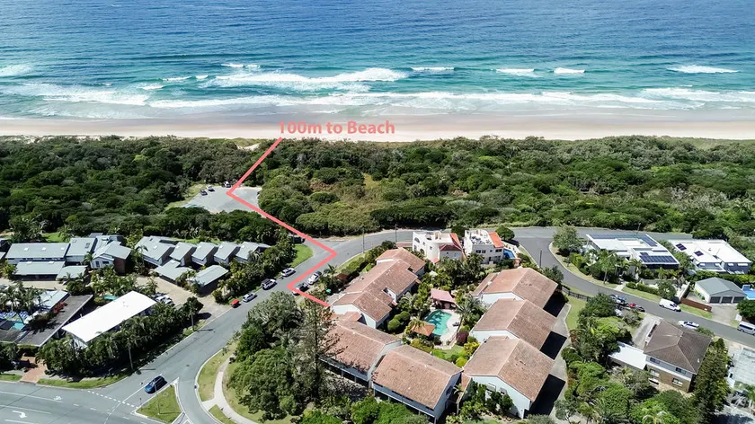 Villa Palmera by Balmy Breaks - 100m to Beach - Image 1