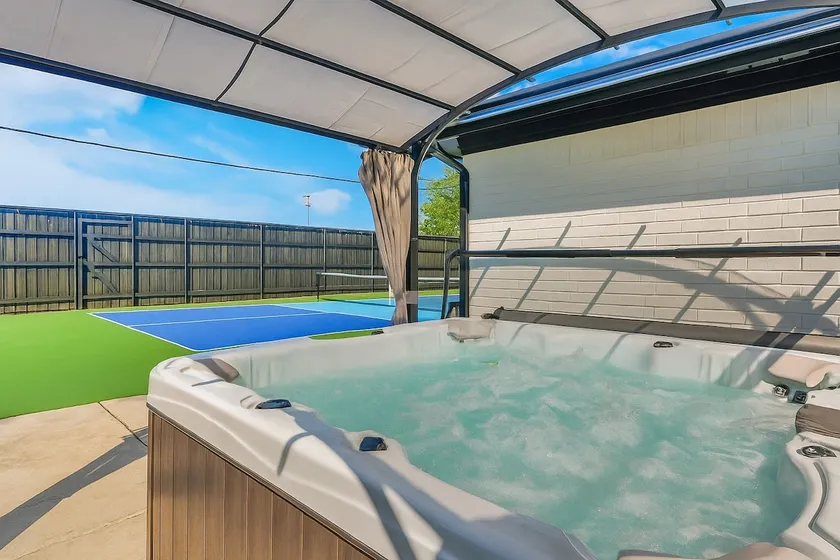 Pickleball & HotTub near FW Stockyards | Sleeps 20 - Image 1