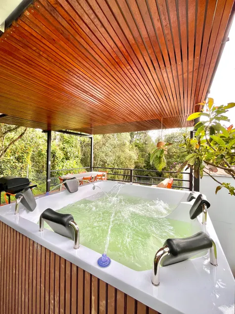 Modern House in the Forest • Jacuzzi and Private Deck - Image 1