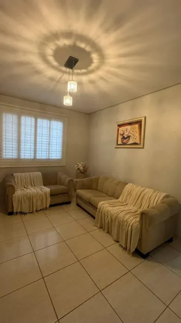 Versatile House - stay for leisure or work - Image 1