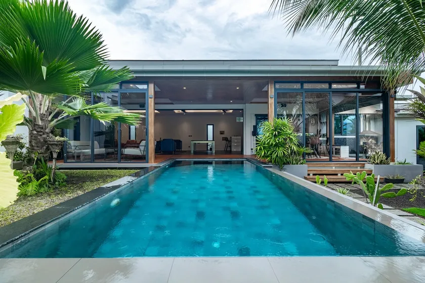 Stylish 4BR Pool Villa w/extras Phuket Layan beach - Image 1