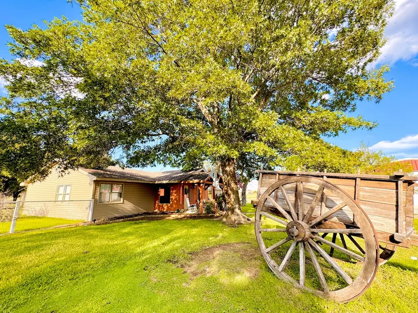 3W Hacienda - Image 1