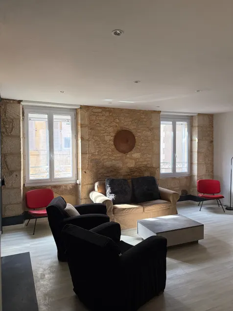 House in Montignac's Historic Center – 6 People – 3 Bedrooms - Image 1