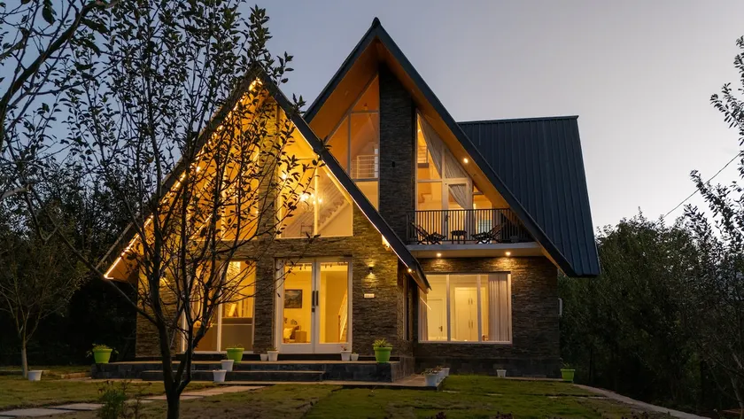 Whistling Thrush Villa - abode in an apple orchard in Naggar, Manali - Image 1