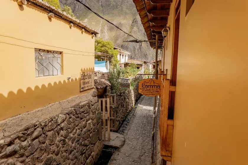 Kamma Guest House - Image 1