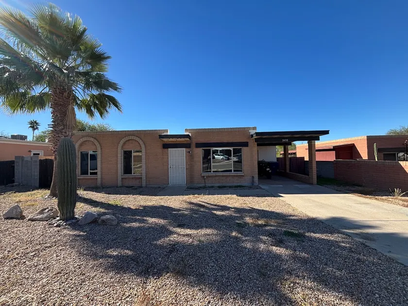 Spa casa in lakeside - Image 1
