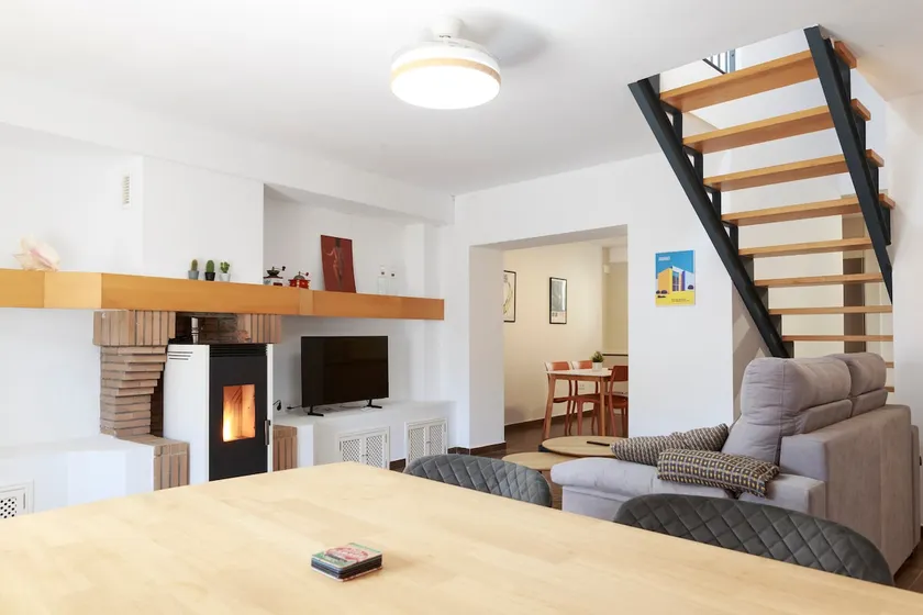 Duplex con vistas en el centro de Aracena - Image 1