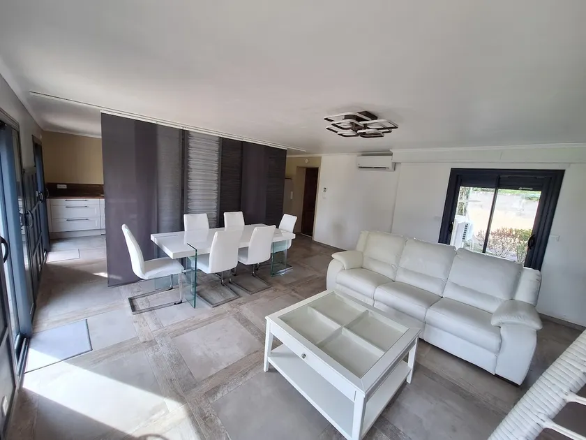 Accommodation for 4 people, 2 bedrooms - Image 1