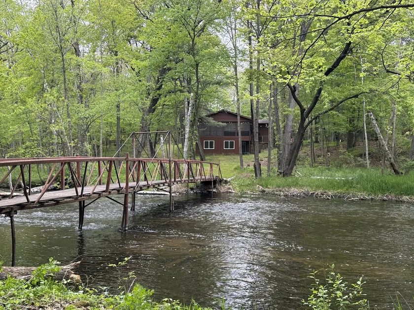 Private Riverfront Cabin with Wooded Hiking Trails - Image 1