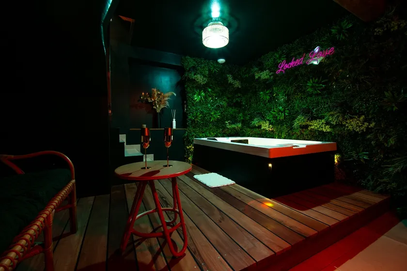 Passion & Mystery: Night in Love Room with Puzzles - Image 1