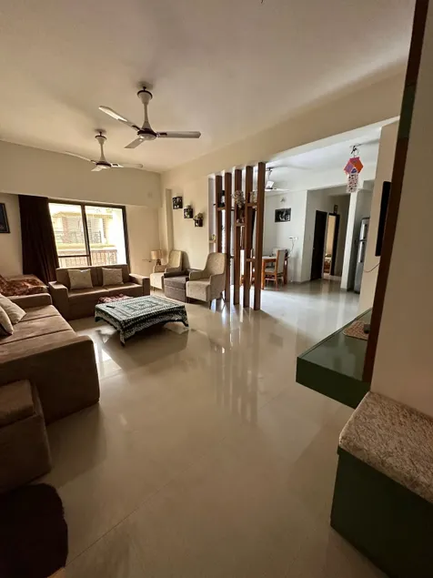 Quiet & Secure Executive Apartment | Vadodara - Image 1