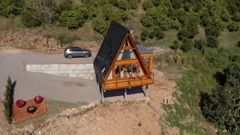 RioVale Cabin • Getaway for Two - Image 1