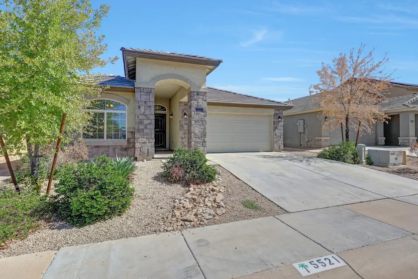 Sunny Phoenix Escape | 4BR | Pets OK - Image 1