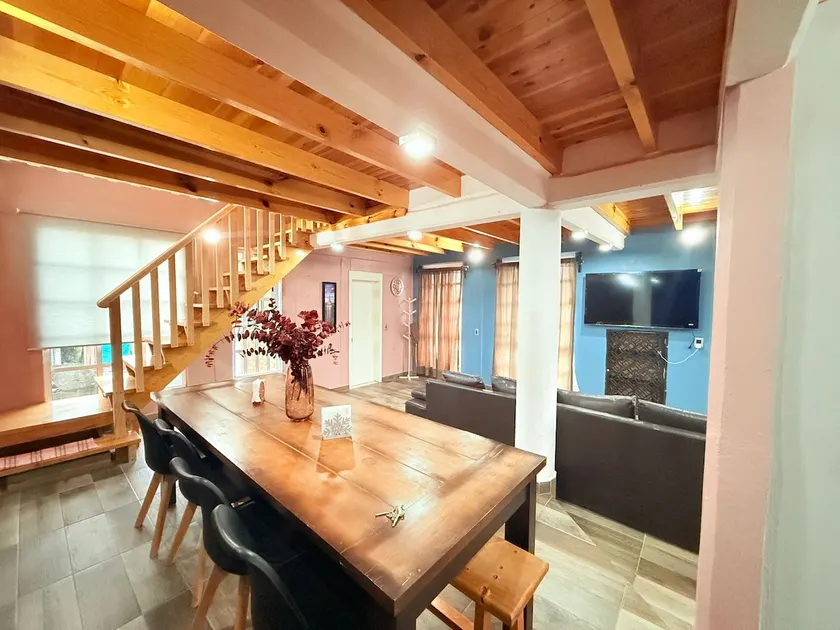 Rest House - Image 1