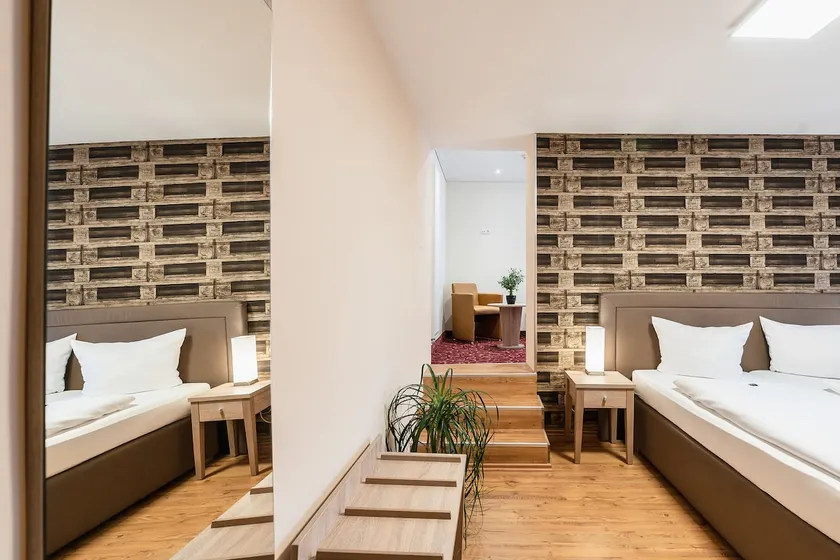 Classic double room with comfort balcony - Image 1