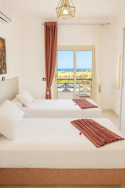 Special view Sea view, swimming pool, Wi-Fi, excellent location - Image 1