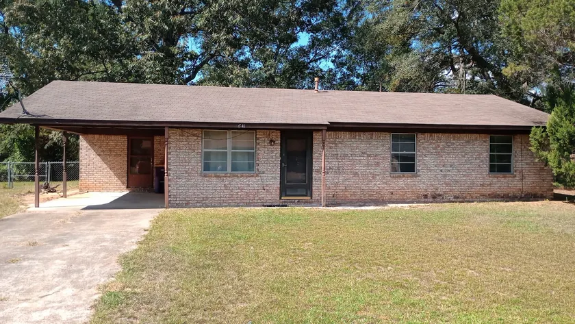 Sweet Monroe House - Image 1