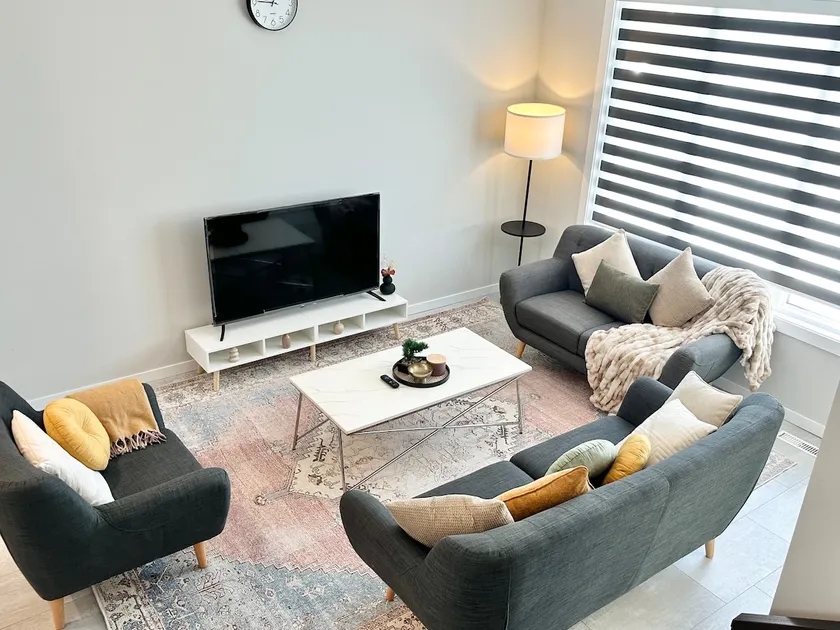 3 bedroom House |Near UofM | Bison Run High School - Image 1