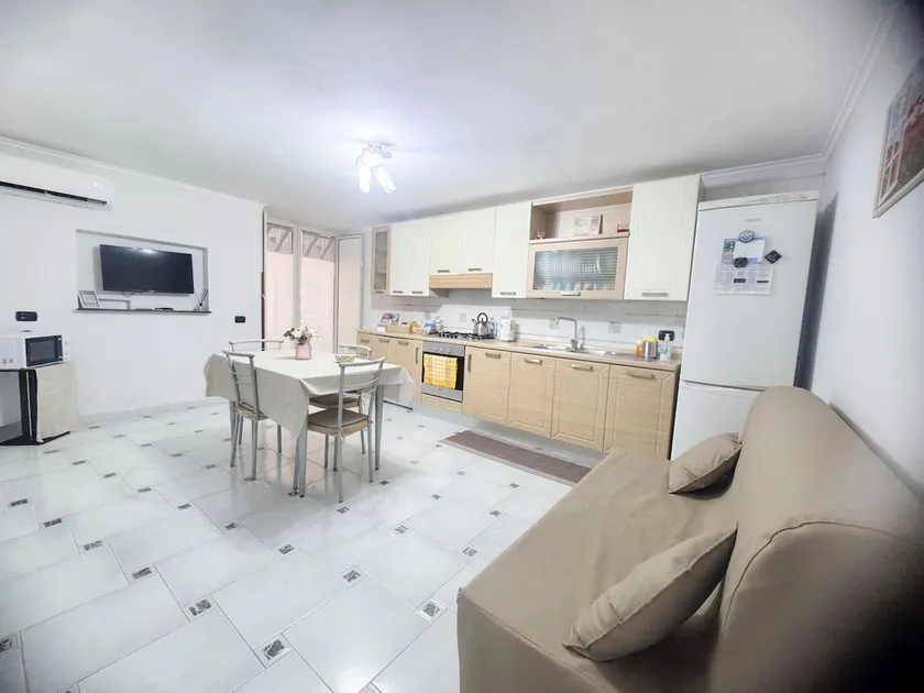 Welcome House - Image 1