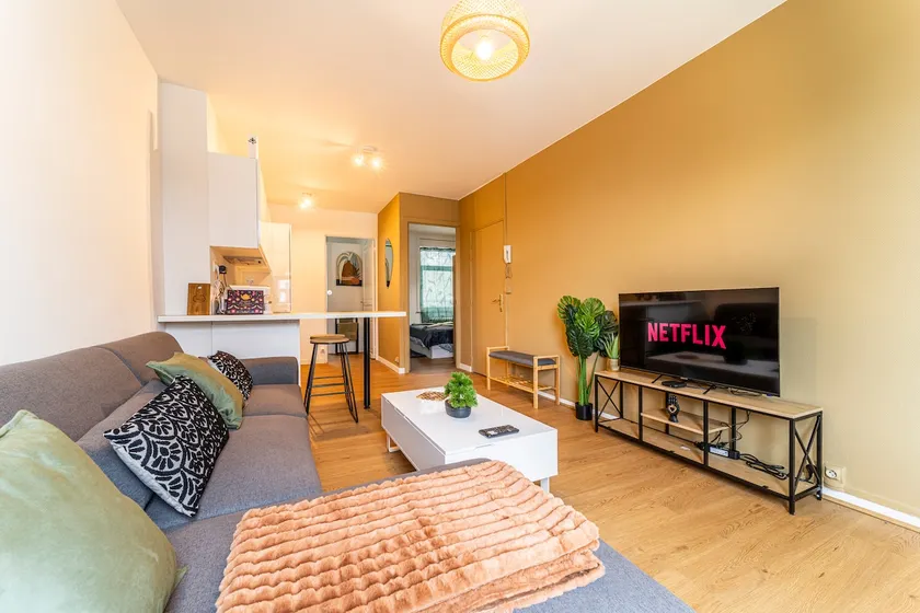 L'Holden - 2 beds - Terrace - Wifi - Tram - Image 1