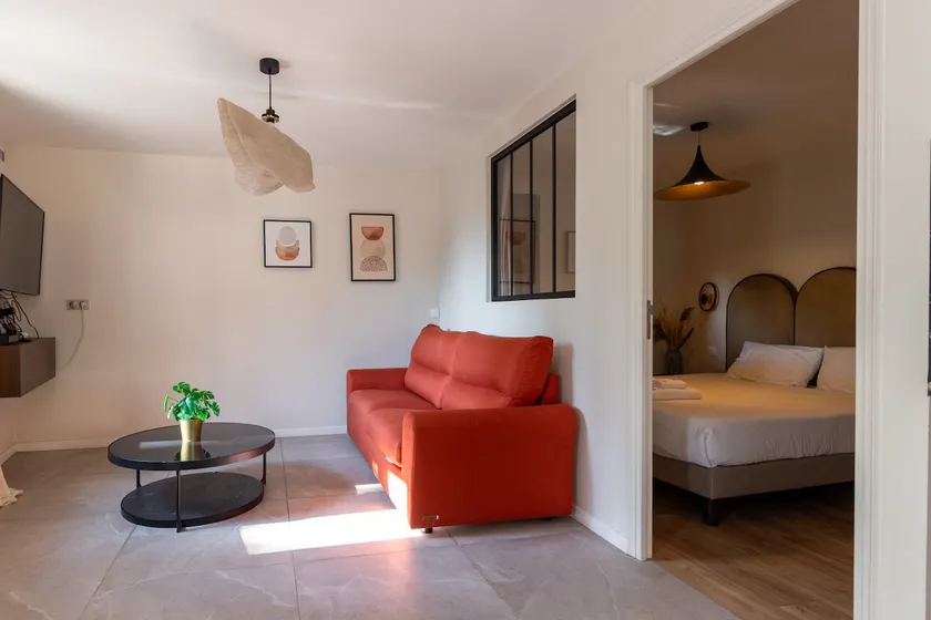 Romantic 3-Room Apartment - Balneo / Parking / Air-Conditioned - Image 1