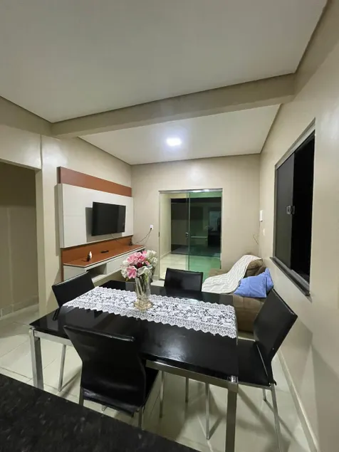Privileged house - Image 1