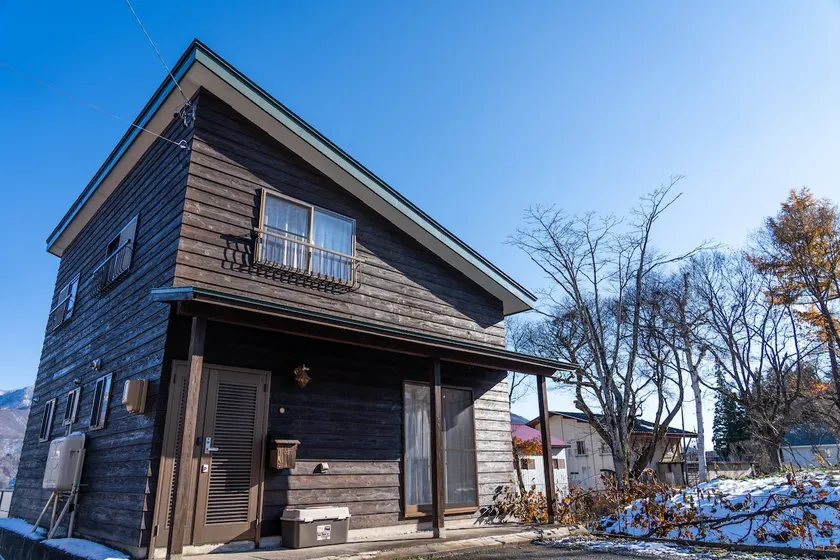 Retreat at 800m Long stay disc. Sleeps 5 (2SD,3F). - Image 1
