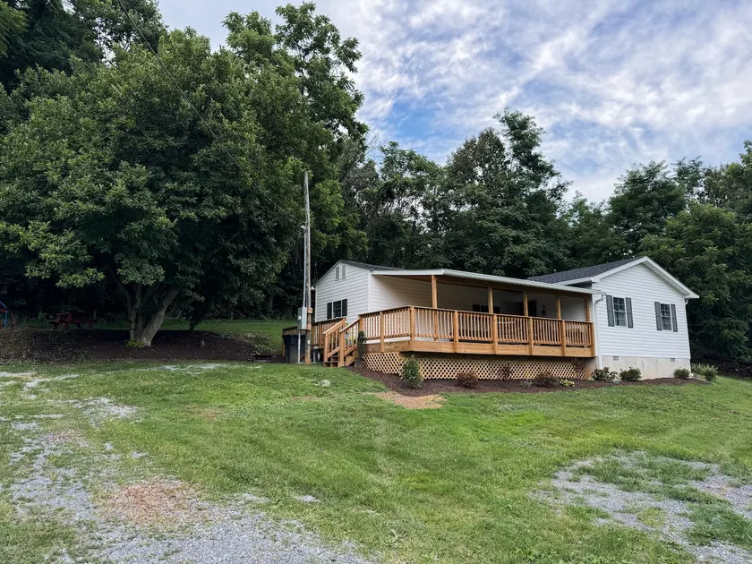 Cedar Hill Cottage- 3 mi to I-81 & Rt 11 - Image 1