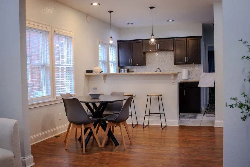 1 BR Modern, Luxury Apartment | In Rockford, IL - Image 1